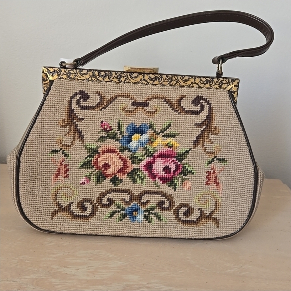 Vintage Petit Point Needlework Purse - Picture 4 of 10
